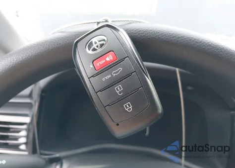 2025 Toyota Camry Le из США, поврежденный, VIN 4T1DAACK7SU646662